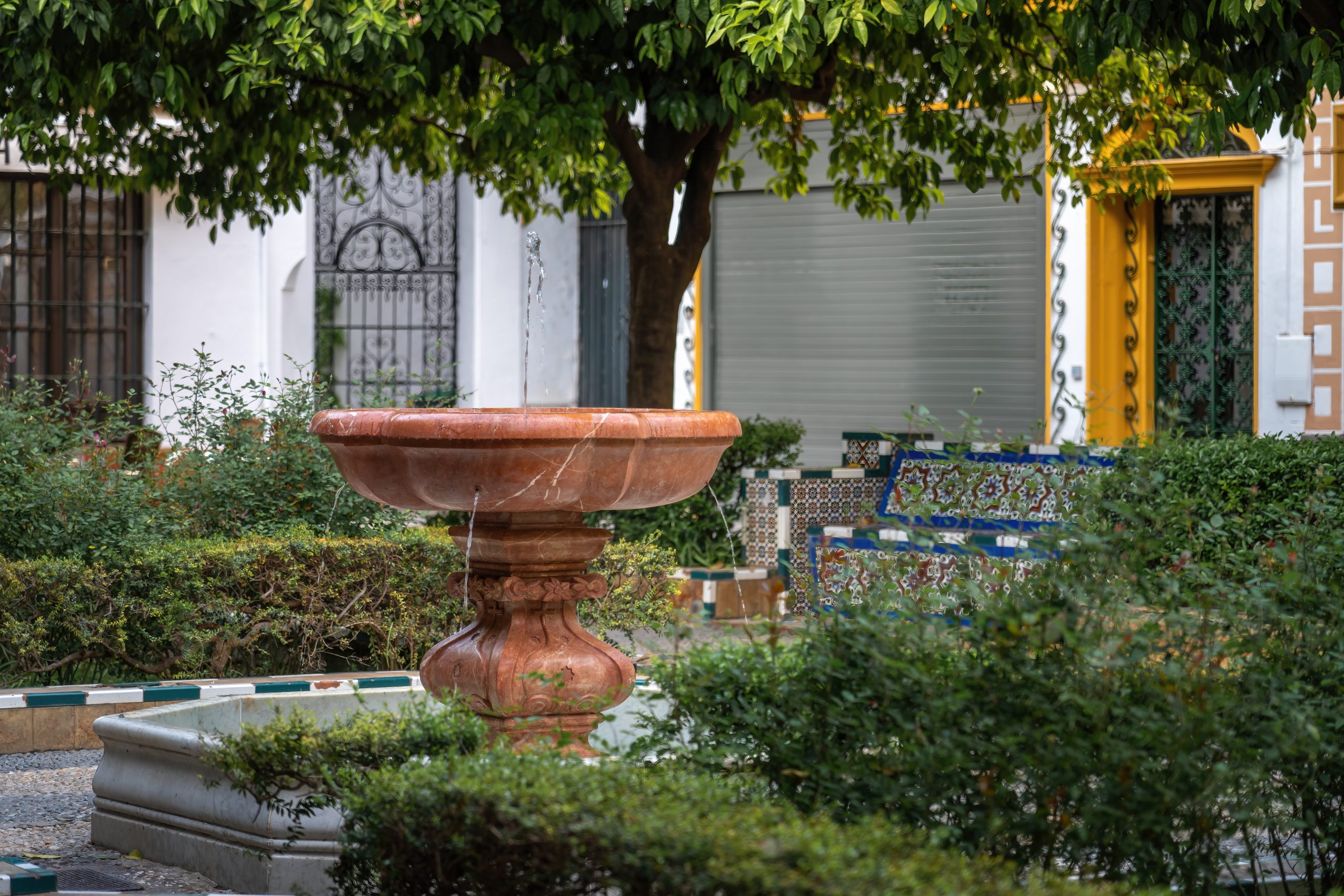 Fountain,Of,Plaza,De,Dona,Elvira,Square,At,Juderia,-